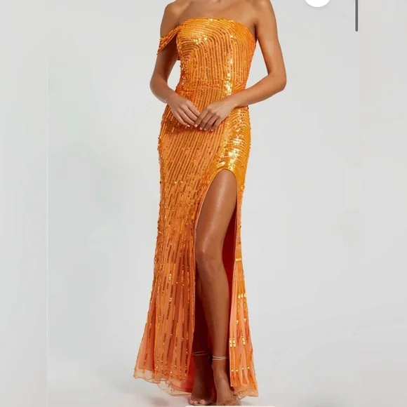 NWT Mac Duggal One Shoulder Mesh Sequin Gown w/Slit in Orange Crush Size 6 - Picture 1 of 8